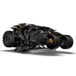 LEGO DC Batman Batmobile Tumbler 2049 Peças_14