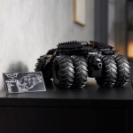 LEGO DC Batman Batmobile Tumbler 2049 Peças_8